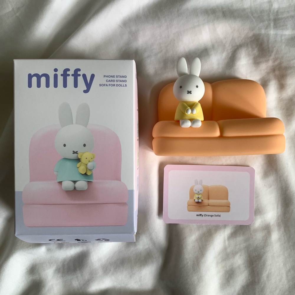 Miffy Phone Stand